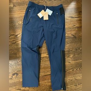 Men’s On Cloud Running, Track pants, Navy/Black, XL Brand New with Tags